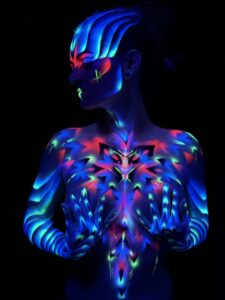 Bodypainting fluorescent
